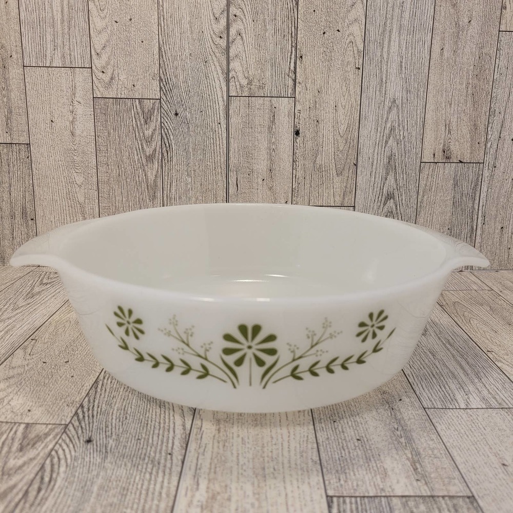 Glassbake Vintage Green Daisy Milk Glass Round Casserole USA **No Lid**